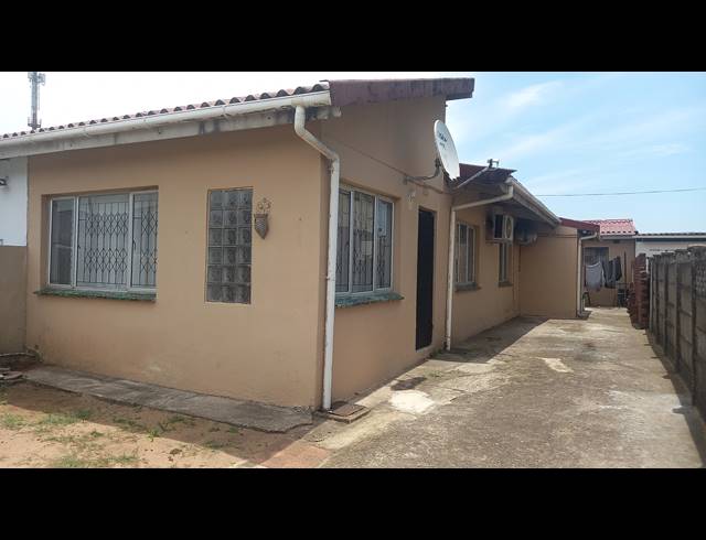2 BEDROOM HOUSE RENTED IN MEREWENT